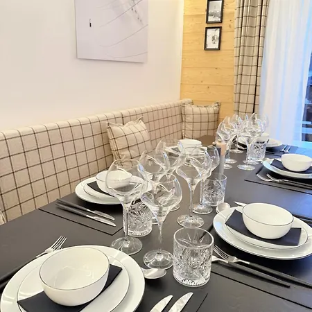 Athenee 15 By Hbv * וורבייה